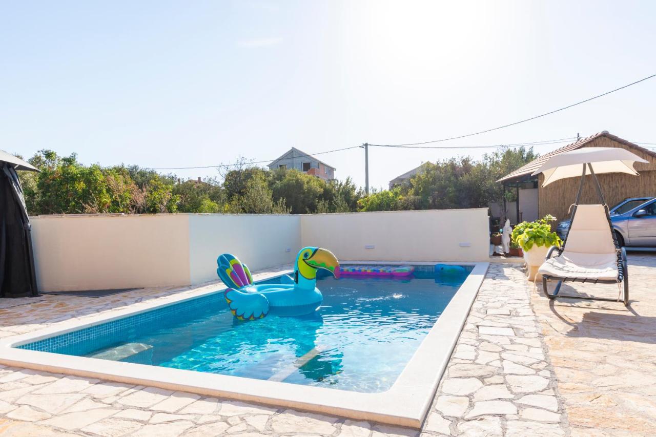 Villa Spark With Heated Pool In Rogoznica Zecevo Ngoại thất bức ảnh