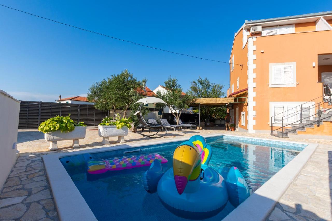 Villa Spark With Heated Pool In Rogoznica Zecevo Ngoại thất bức ảnh